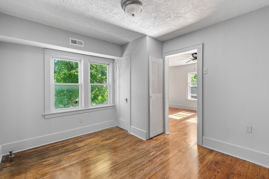More Photos Of 1305 Brown St, Akron Storefront Retail Residential For Sale