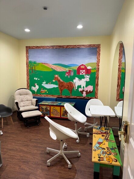 More Photos Of 620 N Wymore Rd, Maitland Office For Sale