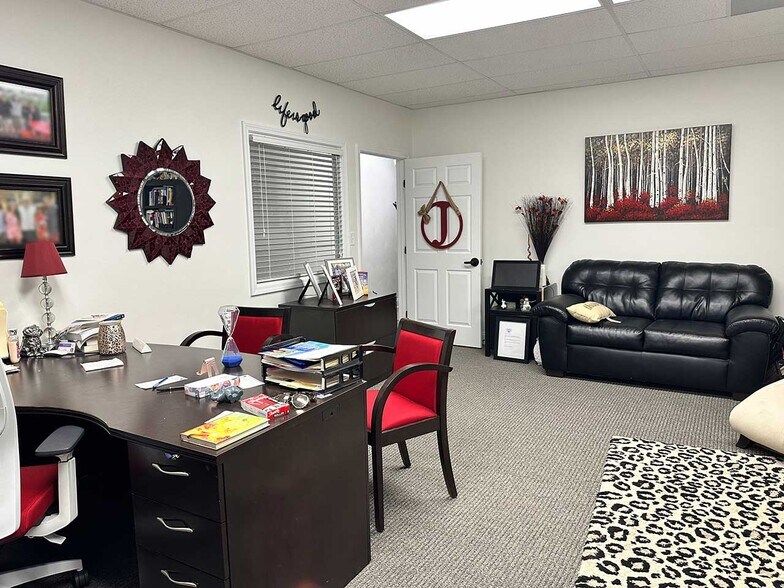 More Photos Of 1120 By Pass Rd, Vinton Medical For Sale