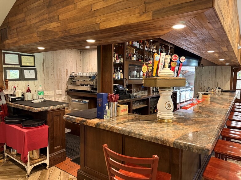 More Photos Of 2 US Highway 46, Mount Olive General Retail For Sale