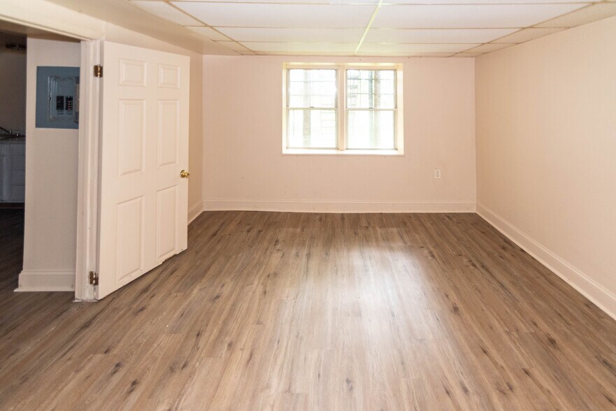 More Photos Of 1611 Gwynns Falls Pky, Baltimore Apartments For Sale