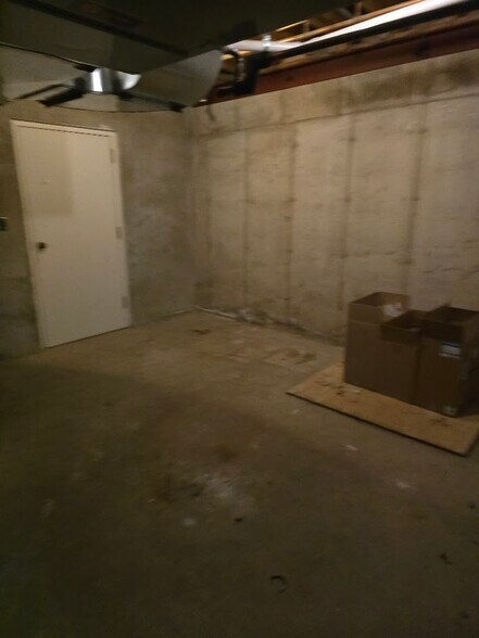 More Photos Of 87 Main St, East Millinocket Healthcare For Sale