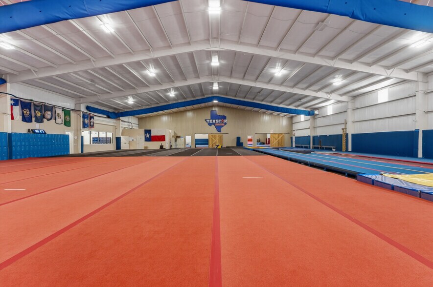 More Photos Of 5505 132nd st, Lubbock Industrial For Sale