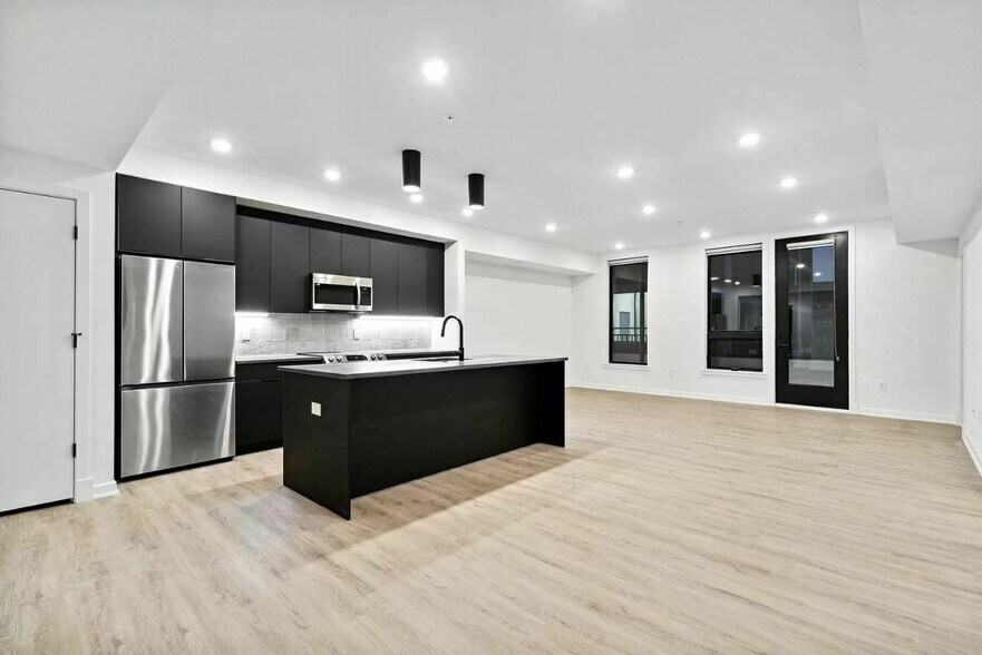 More Photos Of 500 N 13th St, Philadelphia Multifamily For Sale