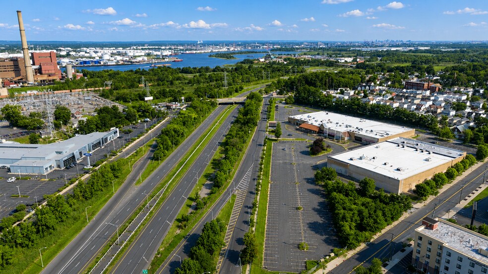 More Photos Of , Staten Island General Retail For Sale