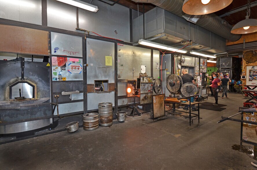 More Photos Of 3406 E Union St, Seattle Office For Sale