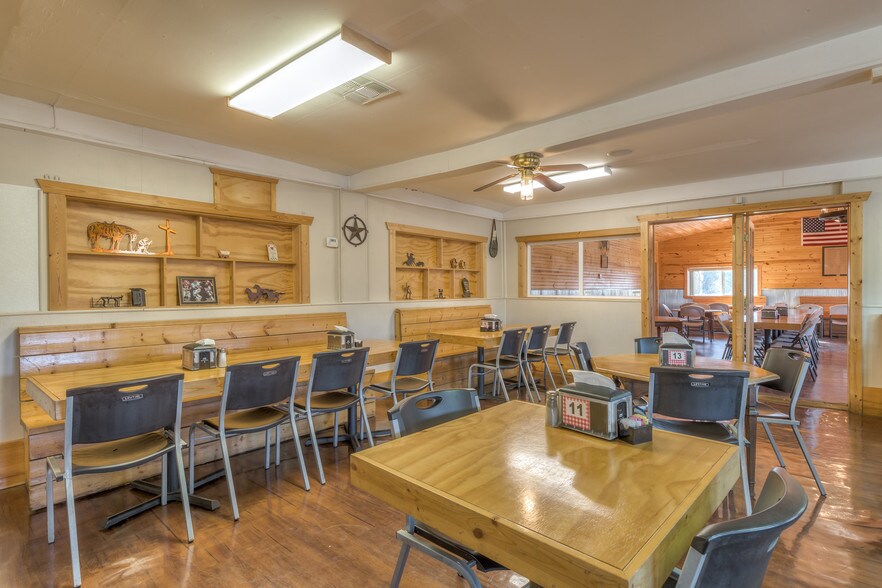 More Photos Of 29301 Hwy 82 Hwy, Park Hill Restaurant For Sale