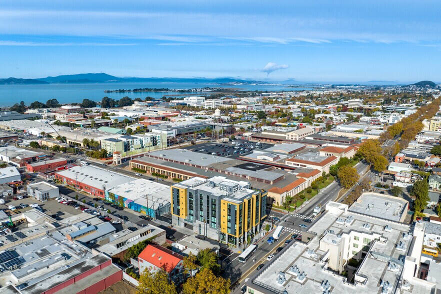 More Photos Of 3006 San Pablo Ave, Berkeley Apartments For Lease