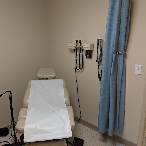 More Photos Of 2229 N Commerce Pky, Weston Medical For Lease