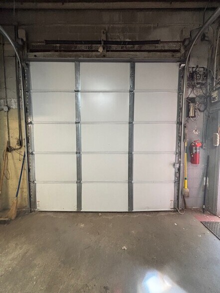 More Photos Of 480 S Green Rd, South Euclid Manufacturing For Lease