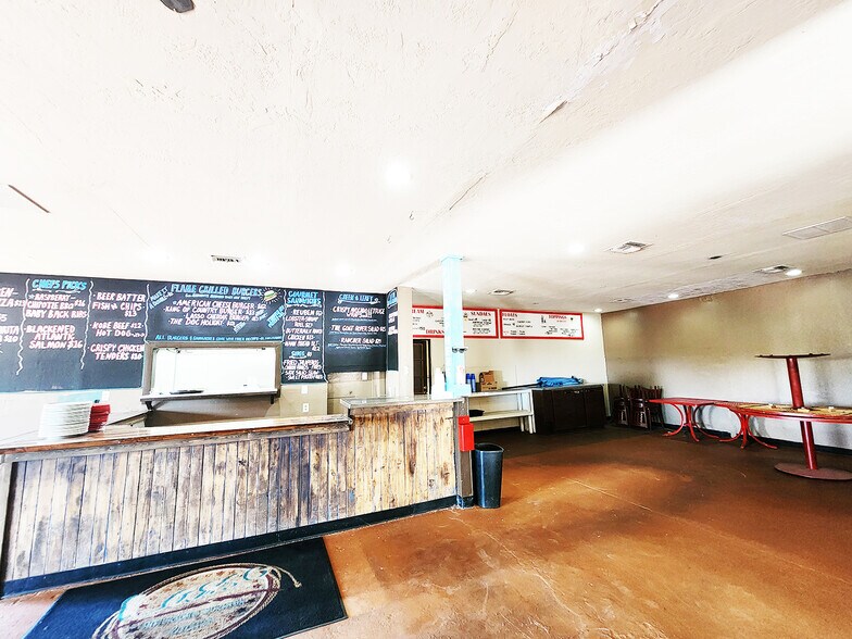More Photos Of 1111 S Beeline Hwy, Payson Restaurant For Lease