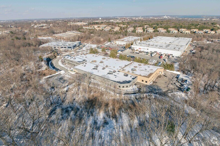 More Photos Of 1 Technology Way, Salem Industrial For Lease
