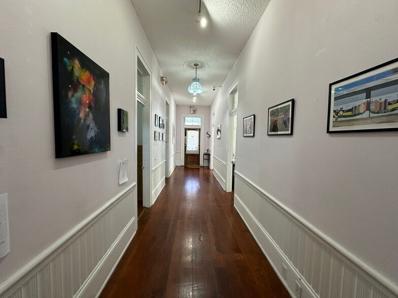 More Photos Of 458 America St, Baton Rouge Medical For Sale