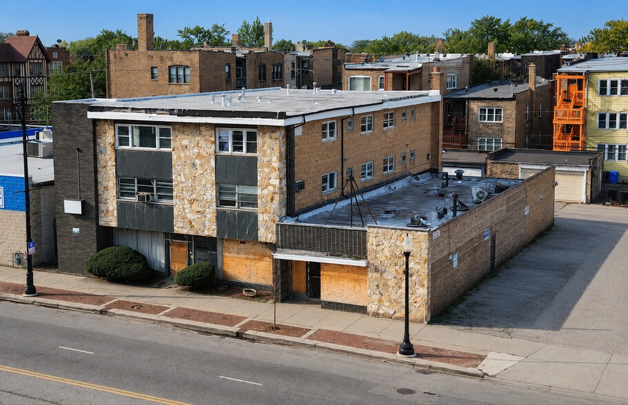 Primary Photo Of 8044 S Cottage Grove Ave, Chicago Apartments For Sale