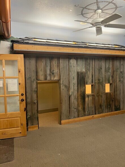 More Photos Of 1268 W South Jordan Pky, South Jordan Medical For Lease