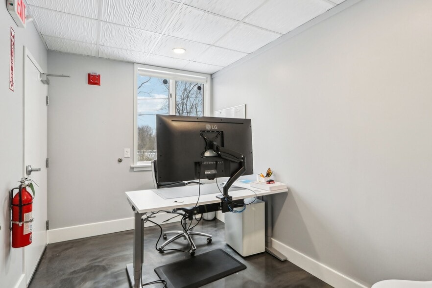 More Photos Of 100 Conifer Hill Dr, Danvers Office For Sale