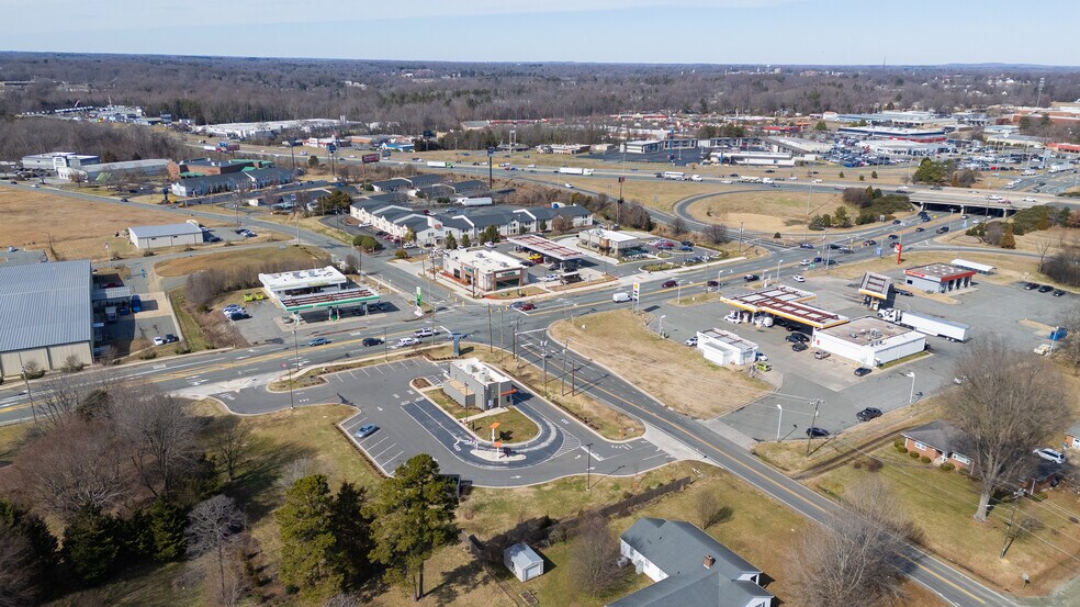 More Photos Of 2233 W Hanford Rd, Burlington Freestanding For Sale