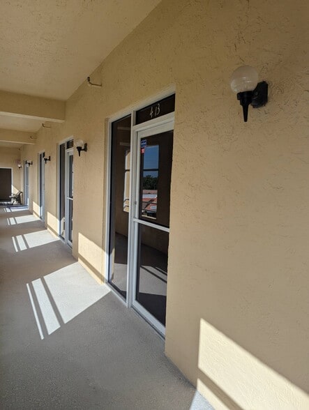 More Photos Of 701 NW Federal Hwy, Stuart Medical For Lease