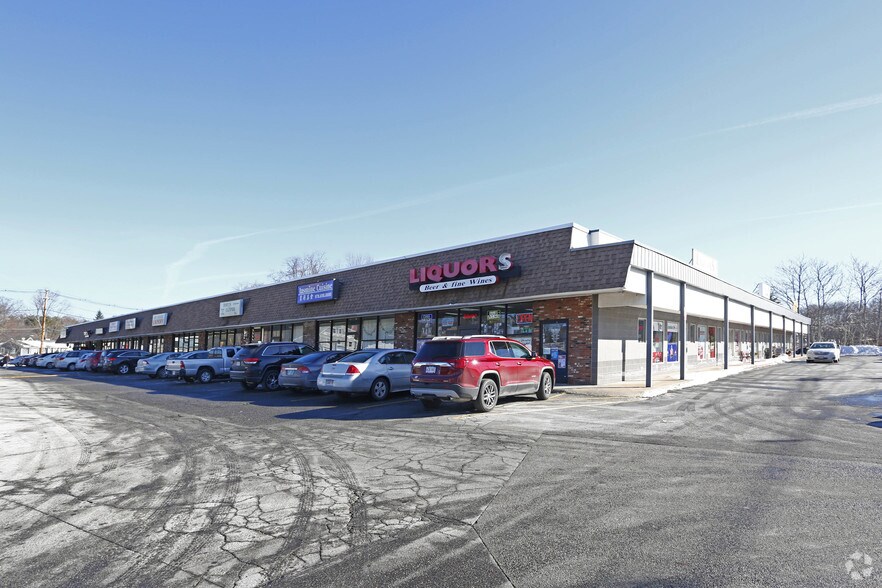 Primary Photo Of 35 Lowell St, Wilmington Storefront For Lease