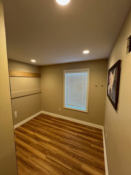 More Photos Of 64821-64845 Van Dyke ave, Washington Medical For Lease