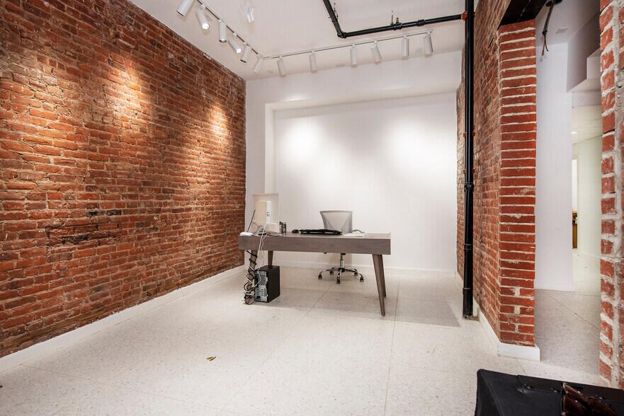 More Photos Of 128 Montague St, Brooklyn Apartments For Sale
