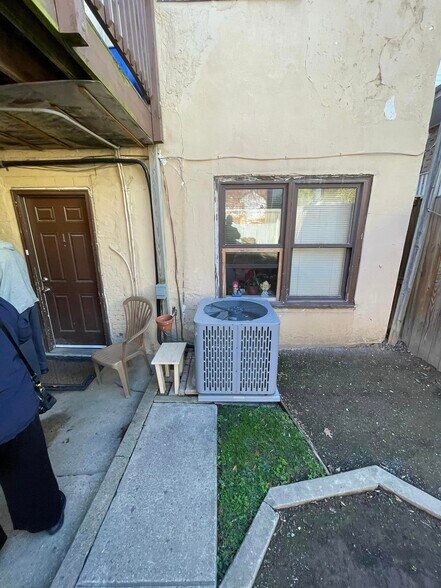 More Photos Of 128 S Market St, Frederick Apartments For Sale