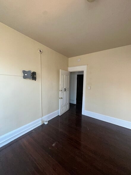 More Photos Of 506 Highland Ave SW, Roanoke Apartments For Sale