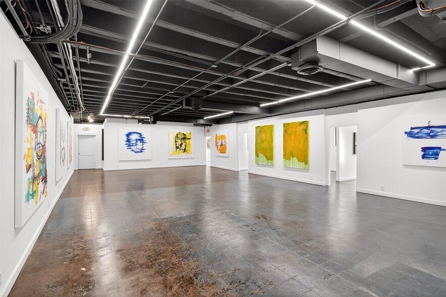 More Photos Of 1034 S Kingshighway Blvd, Saint Louis Office For Sale