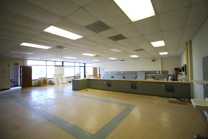 More Photos Of 2020 Kingsley Ave, Orange Park Medical For Lease