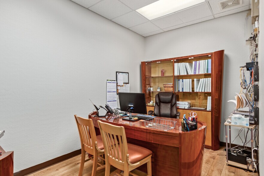 More Photos Of 6840 E Brown Rd, Mesa Medical For Sale