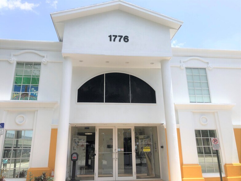 More Photos Of 1776 Lake Worth Rd, Lake Worth Office For Lease