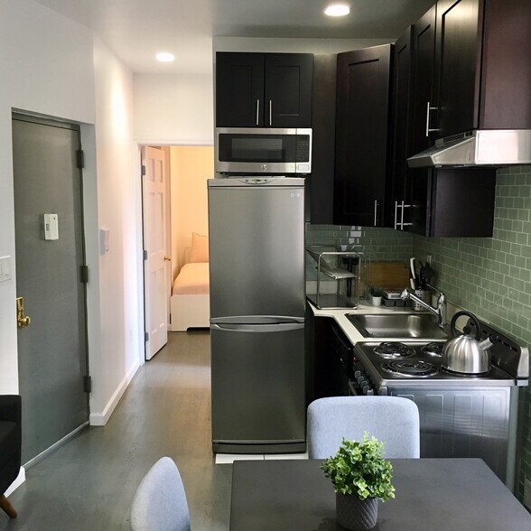 More Photos Of 197 Madison St, New York Apartments For Sale