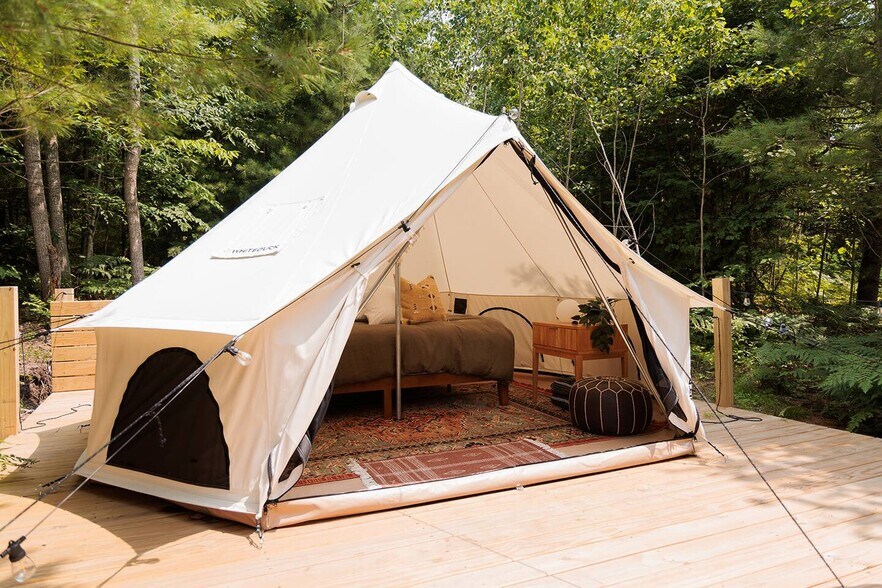 More Photos Of 9239 E 8 Mile Rd, Luther Hotel For Sale