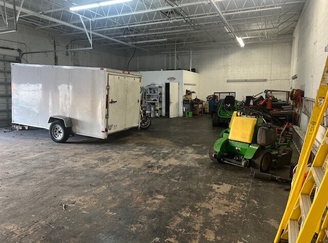 More Photos Of 2430 NW 16th Ln, Pompano Beach Warehouse For Lease