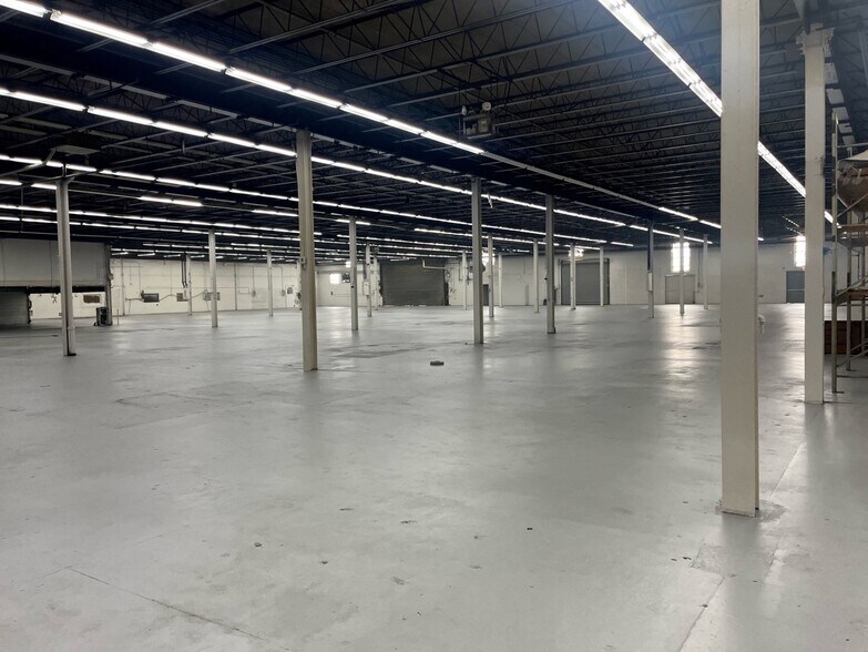More Photos Of 29100 Lakeland Blvd, Wickliffe Manufacturing For Lease