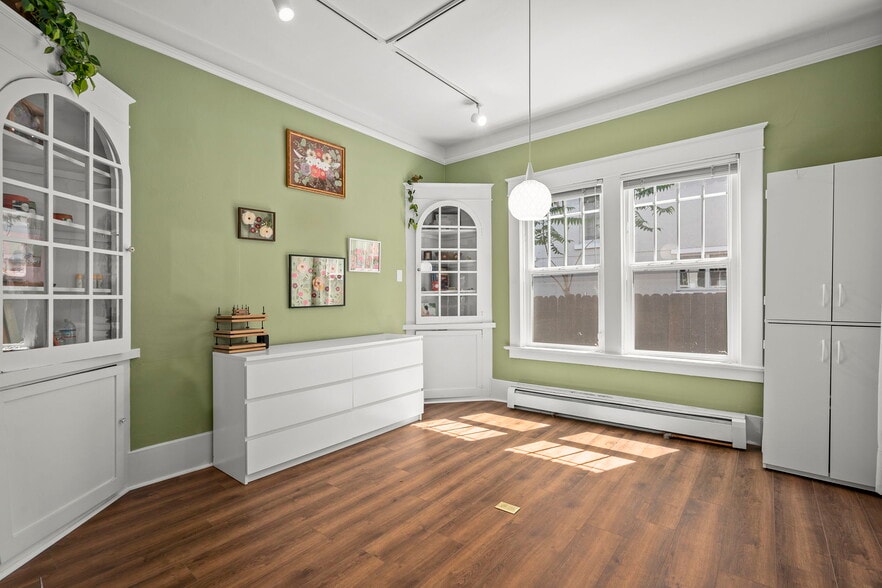 More Photos Of 1055 Riverside Dr, Reno Office Residential For Sale