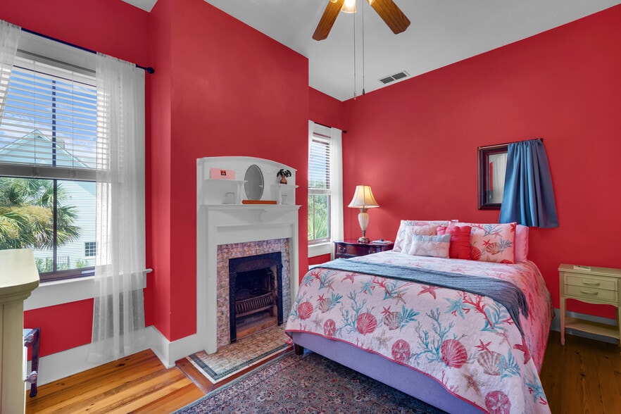 More Photos Of 21 Officers Row, Tybee Island Hospitality For Sale