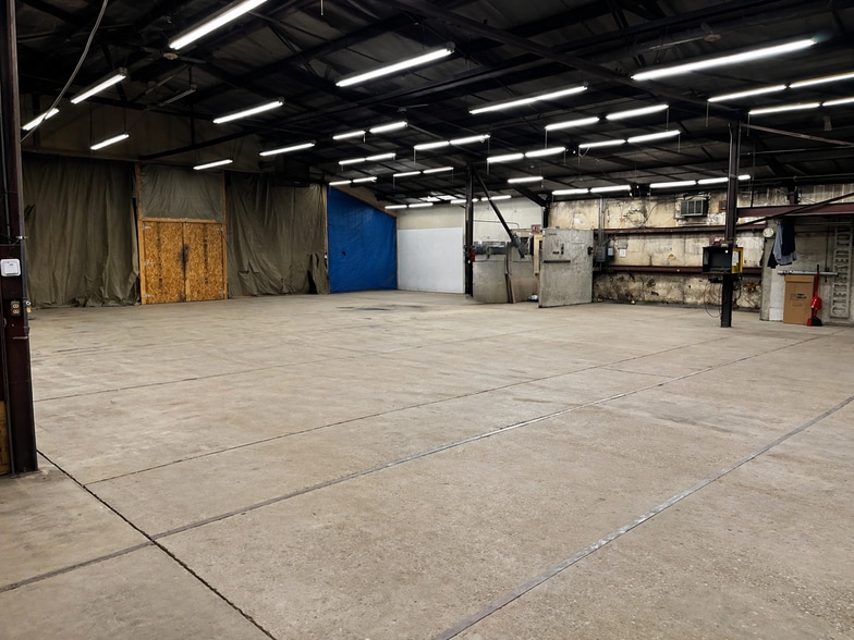 Primary Photo Of 101 Iowa Highway 21, Dysart Industrial For Lease