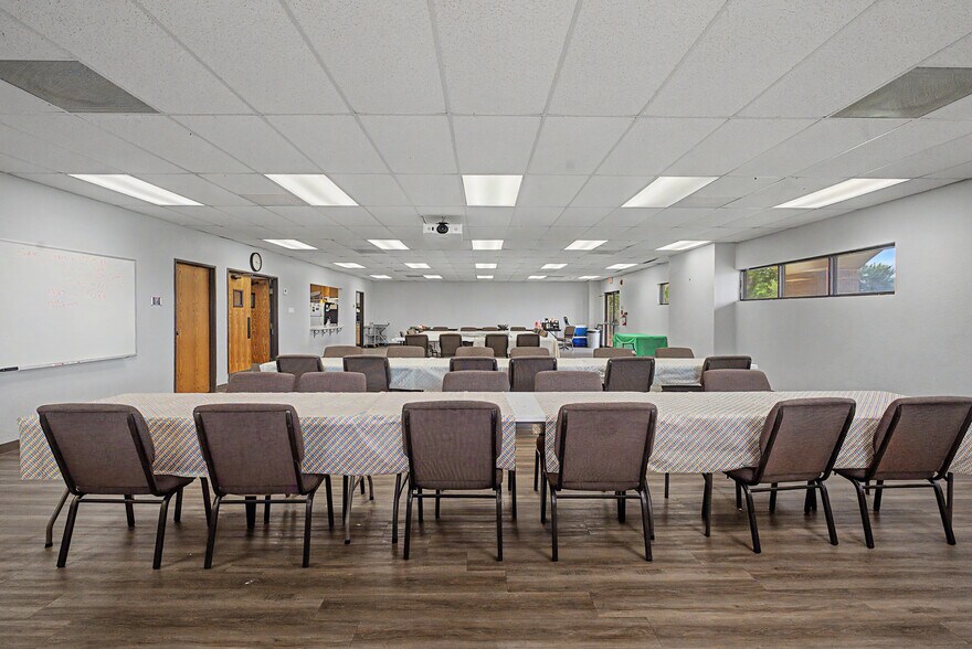 More Photos Of 2111 Skyline Dr, Mesquite Religious Facility For Sale