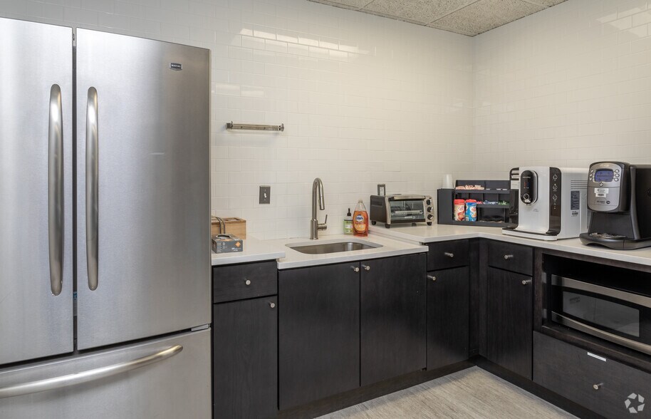 Photo of 4th Floor Ste Private Offices