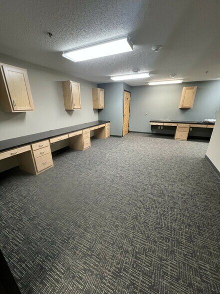 More Photos Of 100 2nd St S, Sartell Medical For Sale