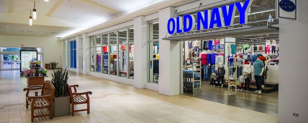 More Photos Of 3301 W Main St, Norman Unknown For Sale