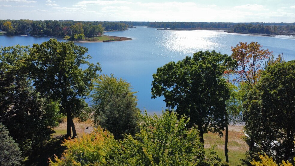 More Photos Of 41193 N Park St, Paw Paw Land For Sale
