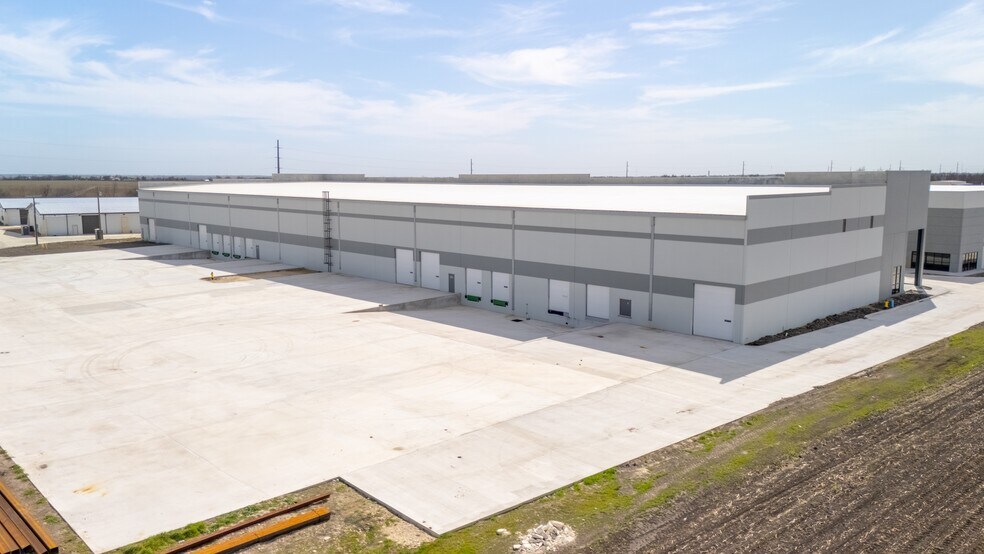 More Photos Of 21901 US 79, Taylor Unknown For Lease