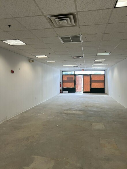 More Photos Of 510-538 Nantasket Ave, Hull Storefront For Lease