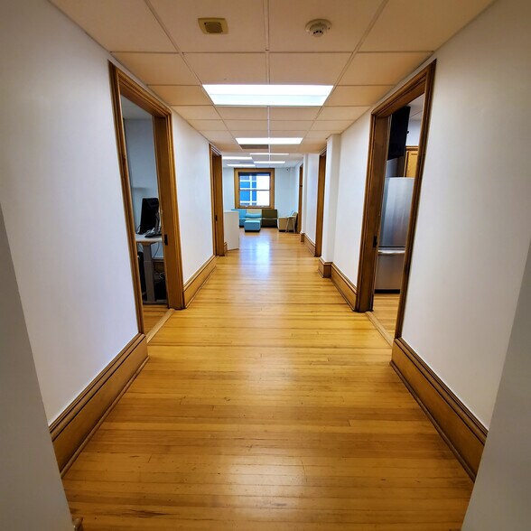 More Photos Of 730 17th St, Denver Coworking Space