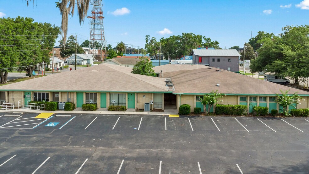 More Photos Of 260 S Marion Ave, Lake City Medical For Lease