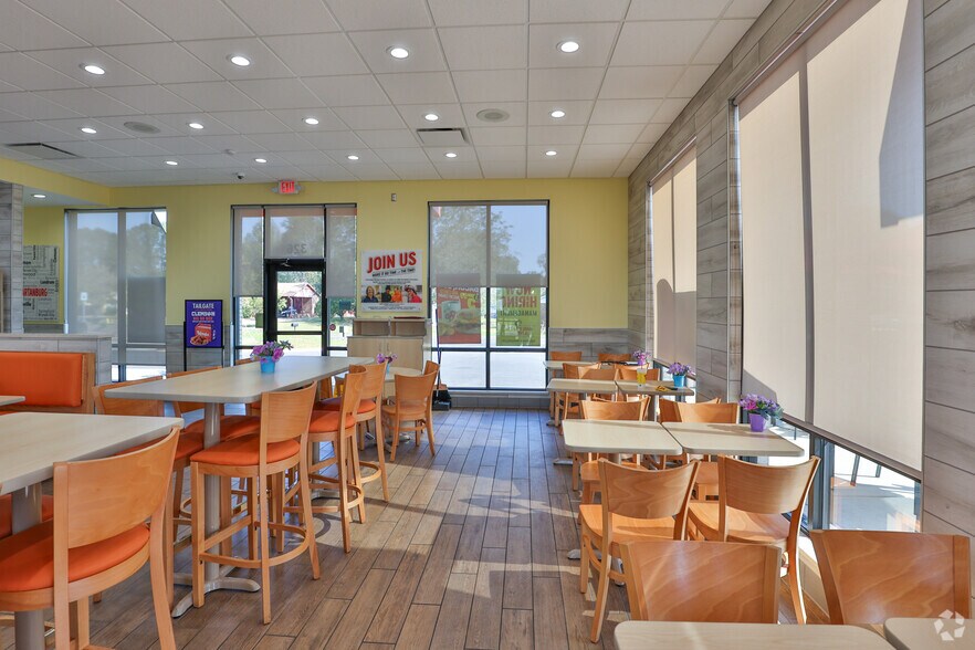 More Photos Of 326 John Dodd Rd, Spartanburg Fast Food For Sale