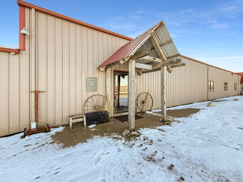 More Photos Of 3408 Clarke St, Norwalk Specialty For Sale