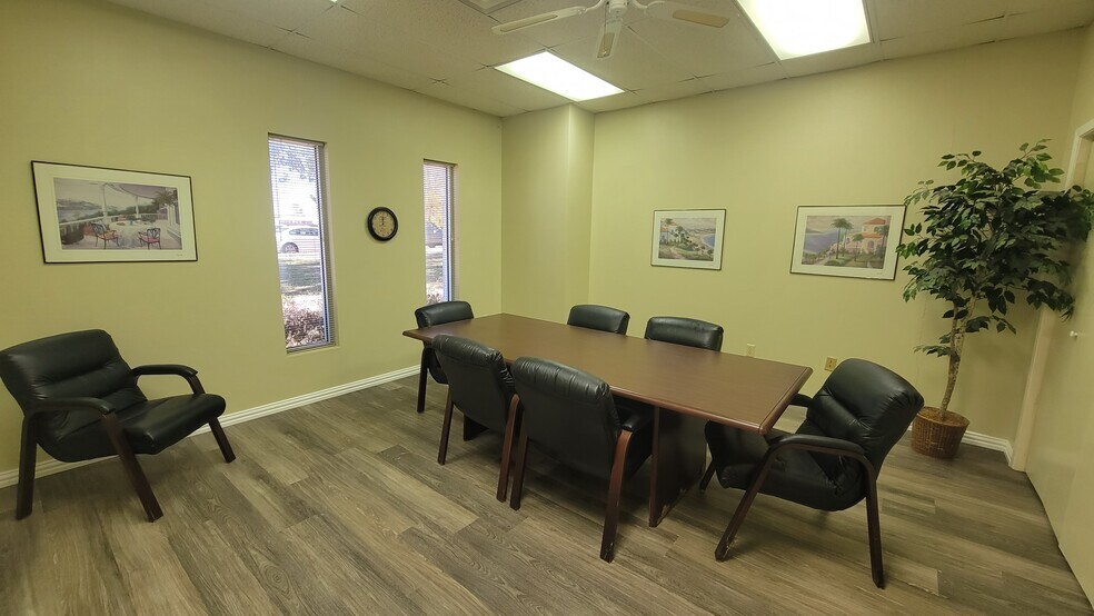 More Photos Of 1509 Baccarac Ct, Euless Flex For Lease